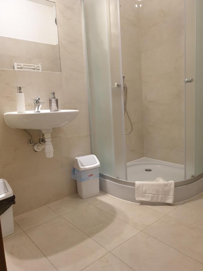 Apartamenty Rynek Lezajsk Extérieur photo