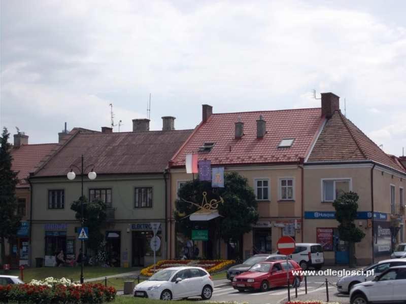 Apartamenty Rynek Lezajsk Extérieur photo